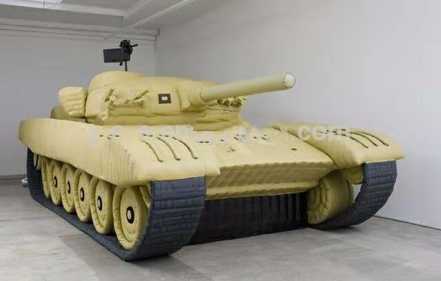 钦南大型军用坦克车